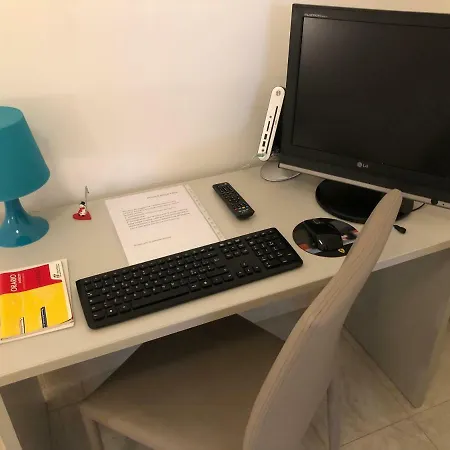 Casa Comasia شقة مارتينا فرانكا